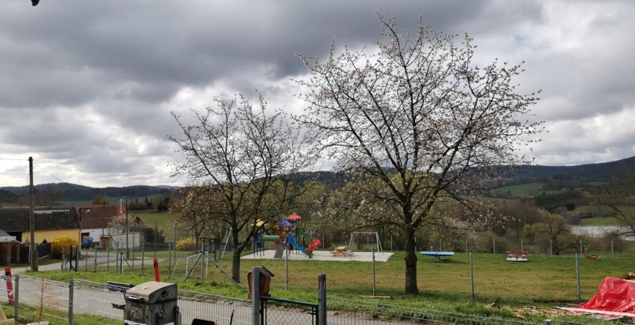 Apartmán u Rybáků v Pošumaví Volenice  Exteriér fotografie